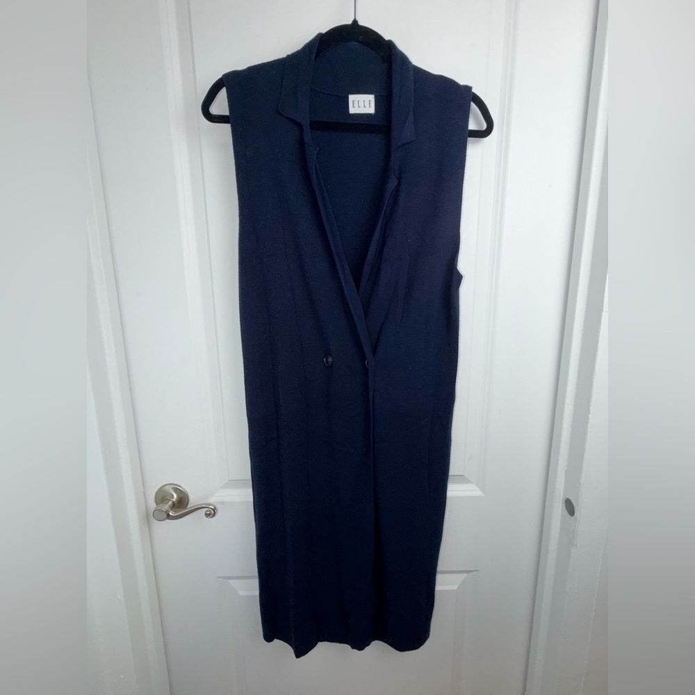 Elle Navy Open-Front Sleeveless Knit Vest
